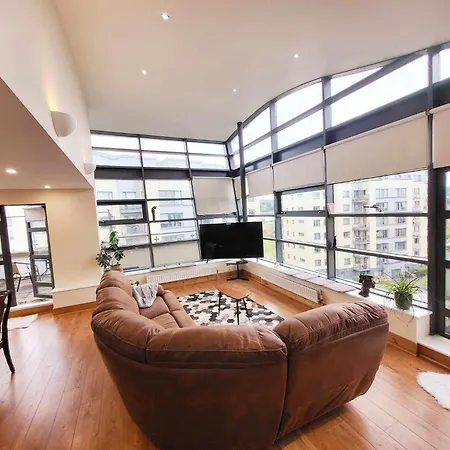 Panoramic Two-bedroom Penthouse * Cork