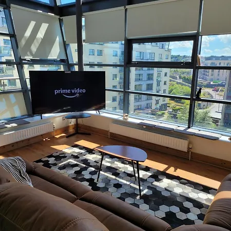 Апартаменты Panoramic Two-bedroom Penthouse