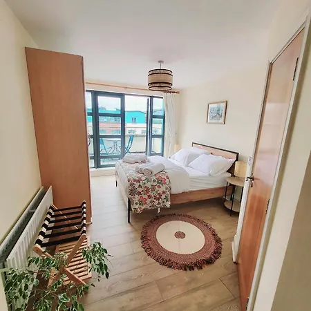 Panoramic Two-bedroom Penthouse Διαμέρισμα Κορκ