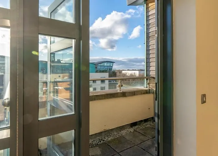 Panoramic Two-bedroom Penthouse