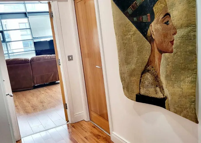 Panoramic Two-bedroom Penthouse Appartement Cork