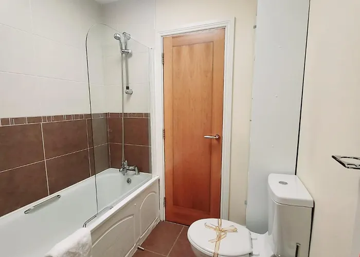 Panoramic Two-bedroom Penthouse * Cork