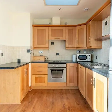 Panoramic Two-bedroom Penthouse Apartamento Cork